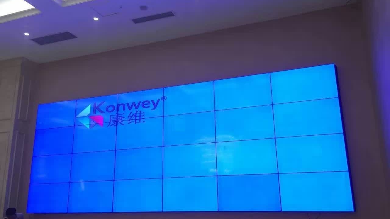 河北省衡水市泰華旭景與我司合作安裝壁掛前維護支架，拼接屏工程案例